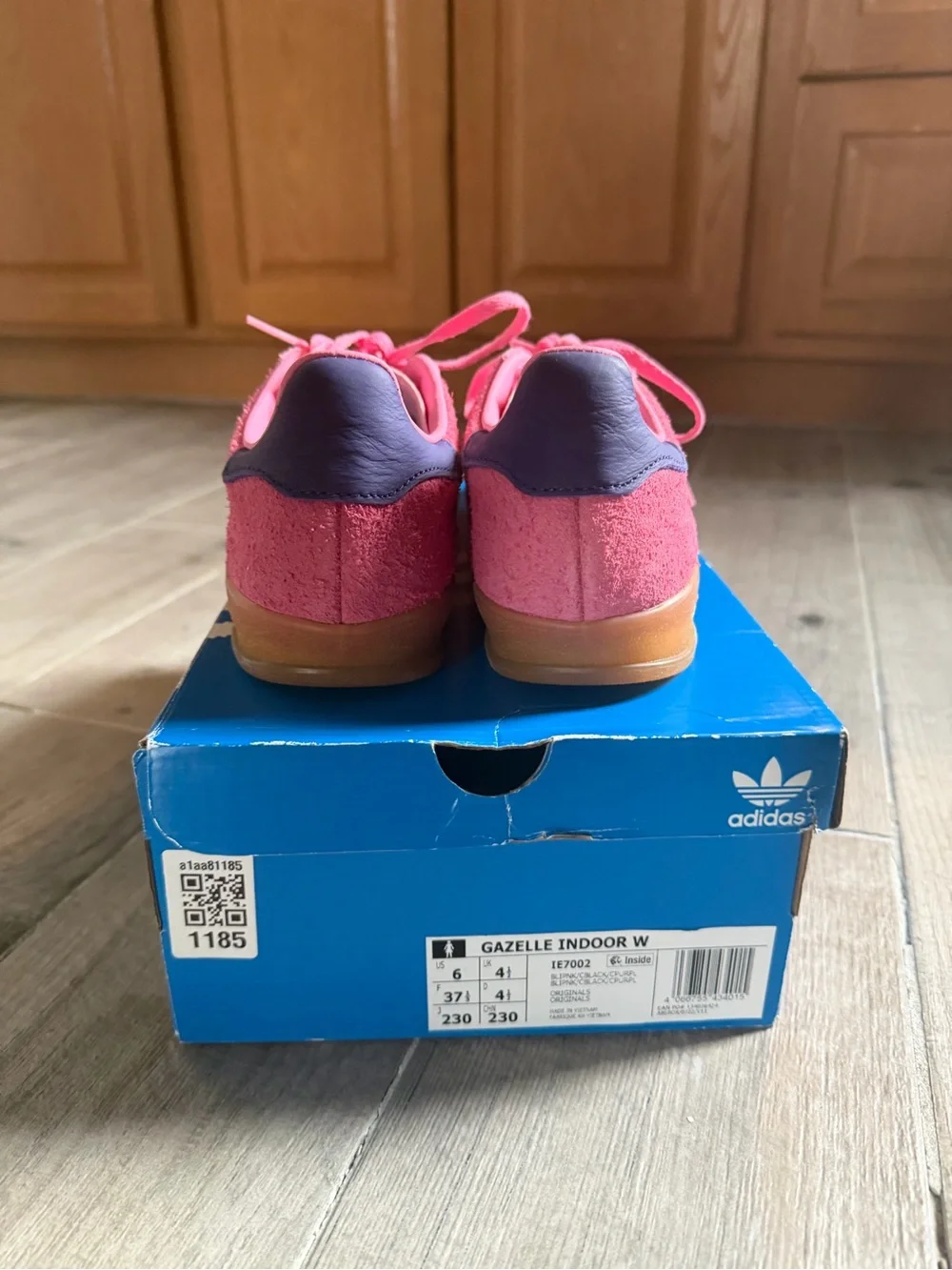 Women’s Gazelle 'Bliss Pink Purple' – Size US 6 W